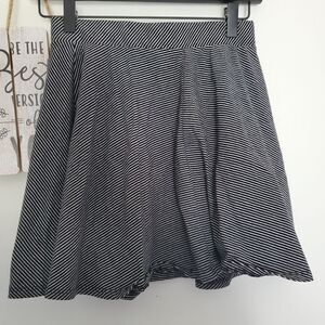 Women's SO Black and White Striped Mini Skater Skirt Size Medium